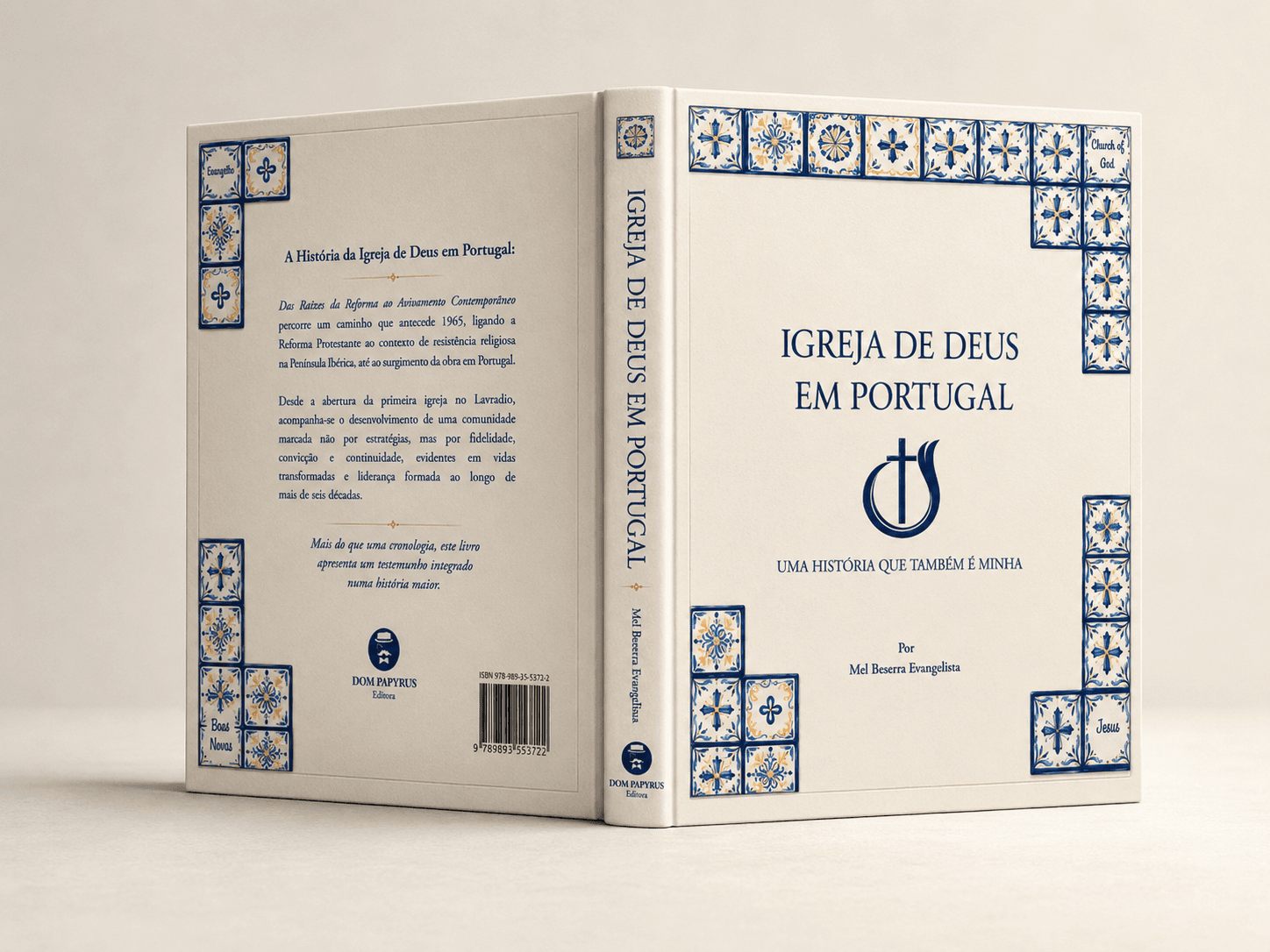 Livro aberto mostrando o miolo